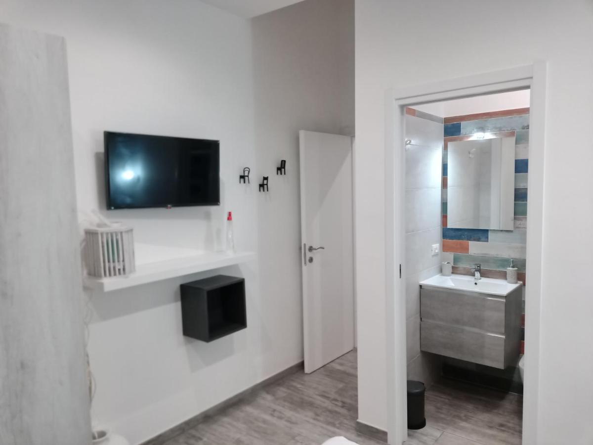 Casa Vacanze Tre Stelle Термолі Екстер'єр фото